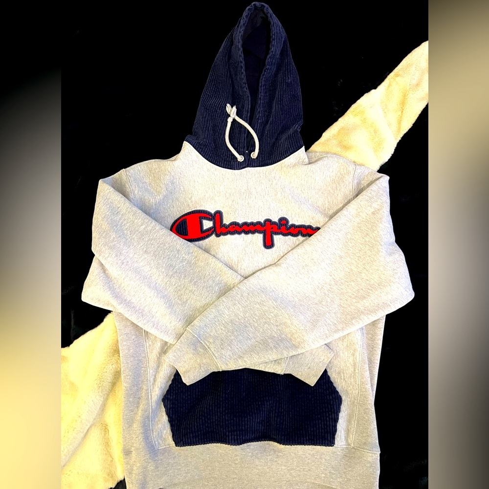 Champion hoodie